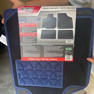 CAR MATS